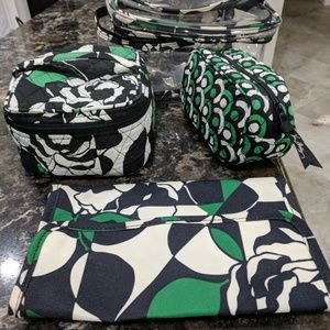 Veta Brafley 4 piece cosmetic/travel bag